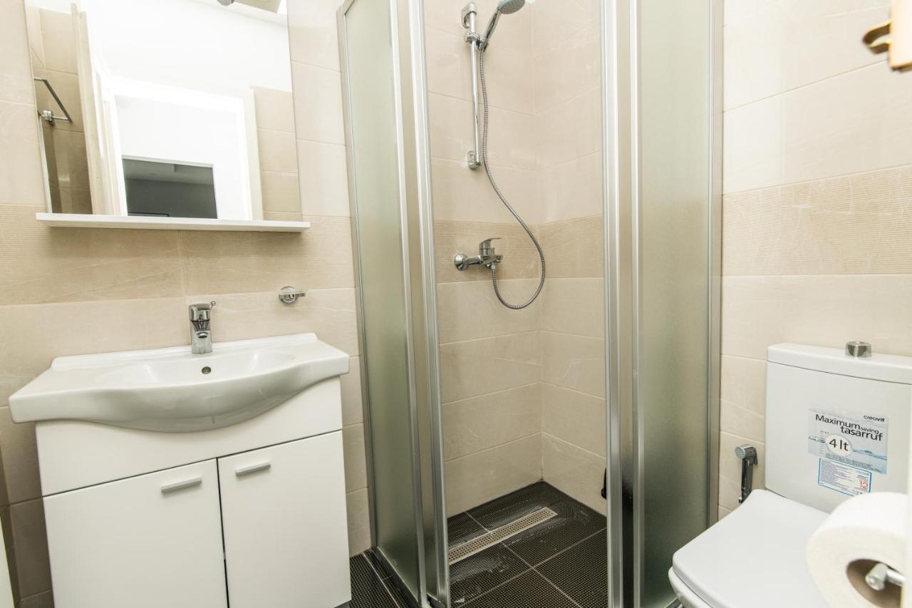 150sqm With 4 Units! Great For Groups Apartment