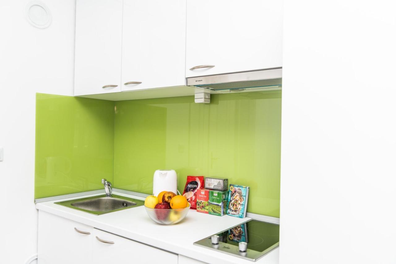 150sqm With 4 Units! Great For Groups Apartment *